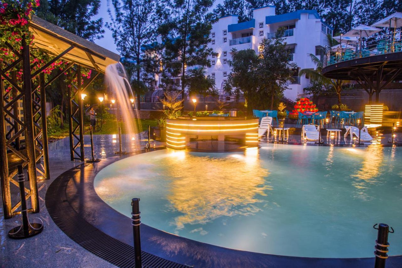 Hotel Millennium Park Pancsgani Kültér fotó